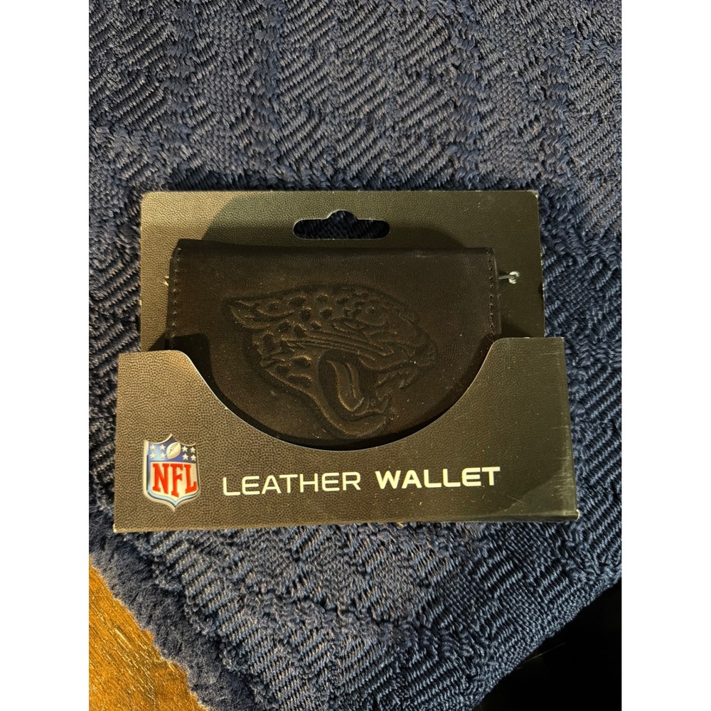 NFL Jacksonville Jaguars Sparo Black Leather Wallet Embossed Logo APTR0906DB